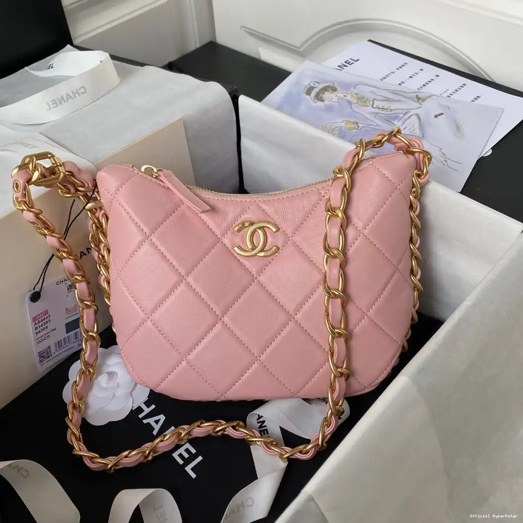Hyper Peter HOBO BAG CHANEL 0511